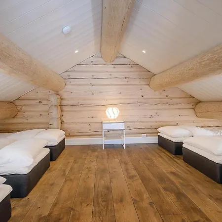 Vakantiehuis Two-bedroom In *