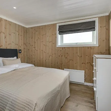 Vakantiehuis Two-bedroom In *
